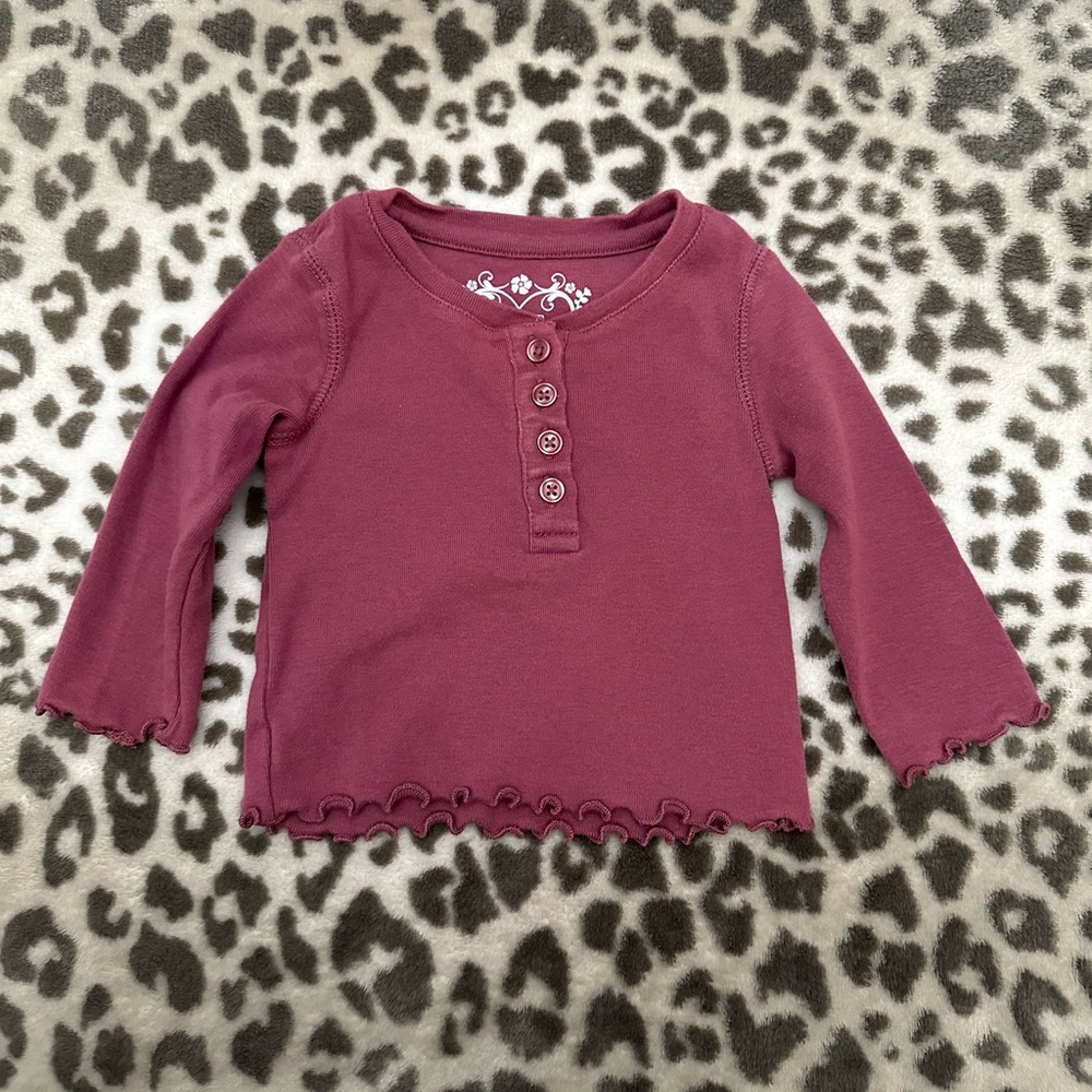 Children’s Place Henley Ling Sleeve Top in Burgundy Maroon Size 6-9 months